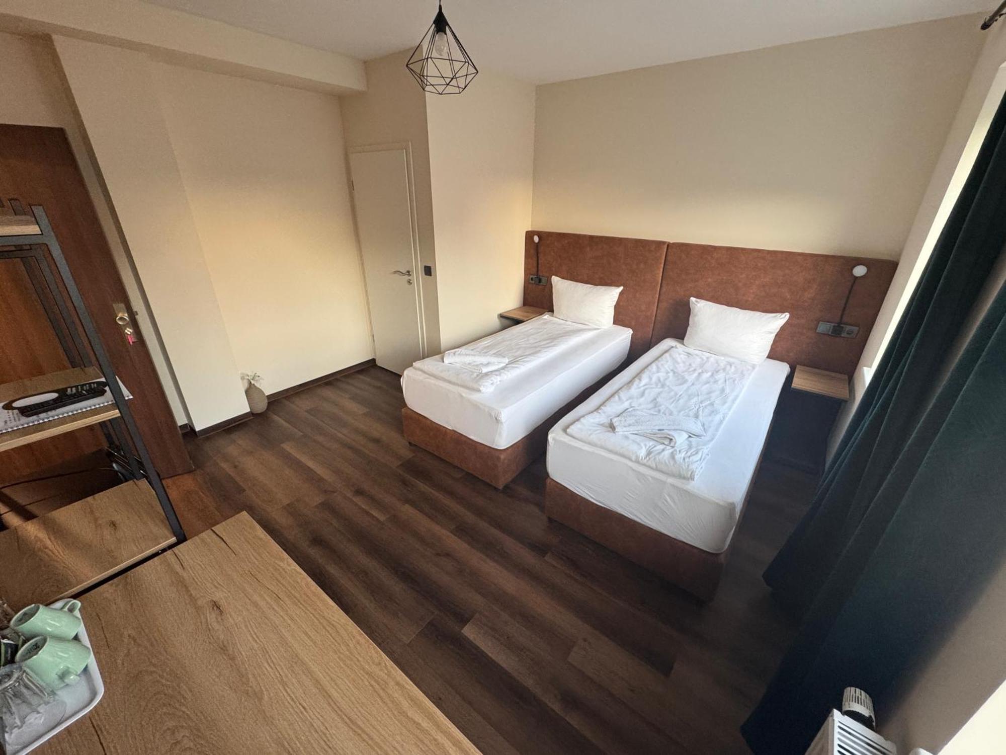 Hotel Capitol Zentrum - 24H - FDH Екстериор снимка