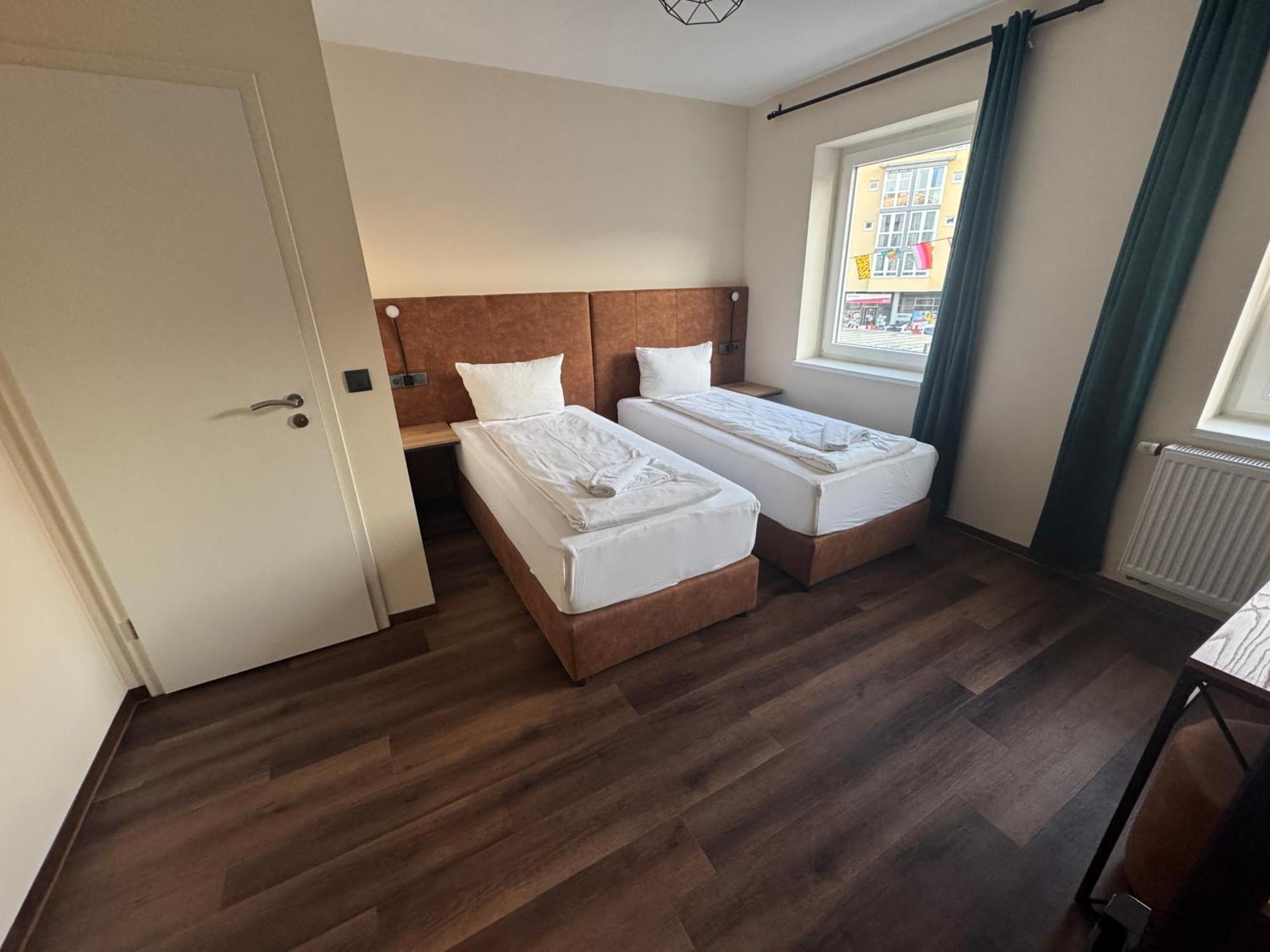 Hotel Capitol Zentrum - 24H - FDH Екстериор снимка
