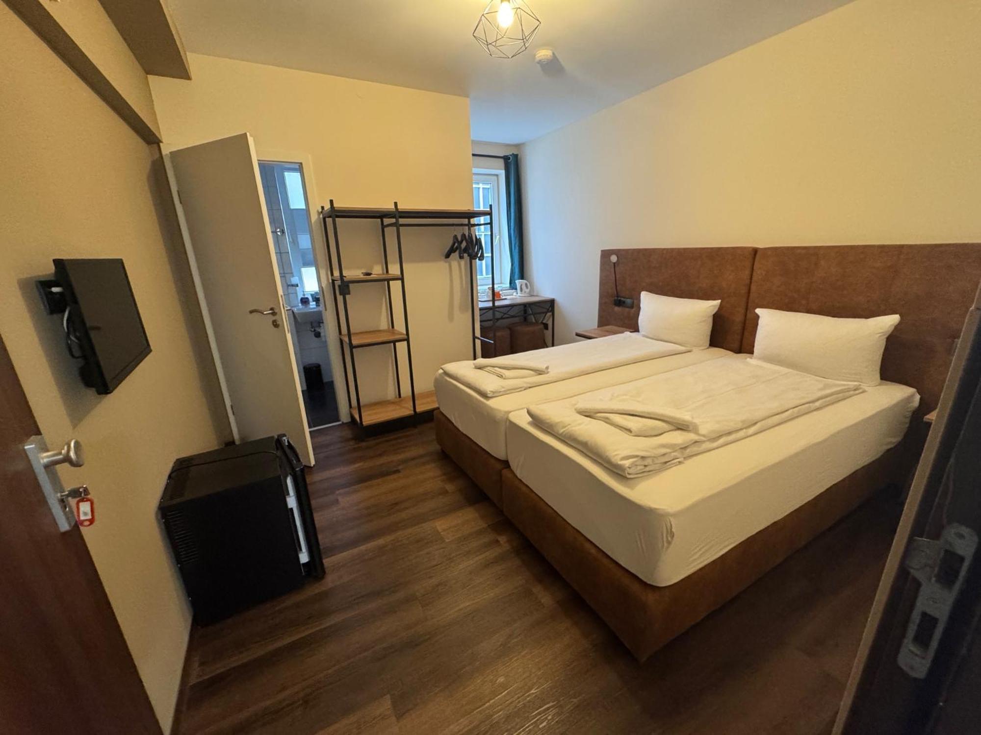 Hotel Capitol Zentrum - 24H - FDH Екстериор снимка