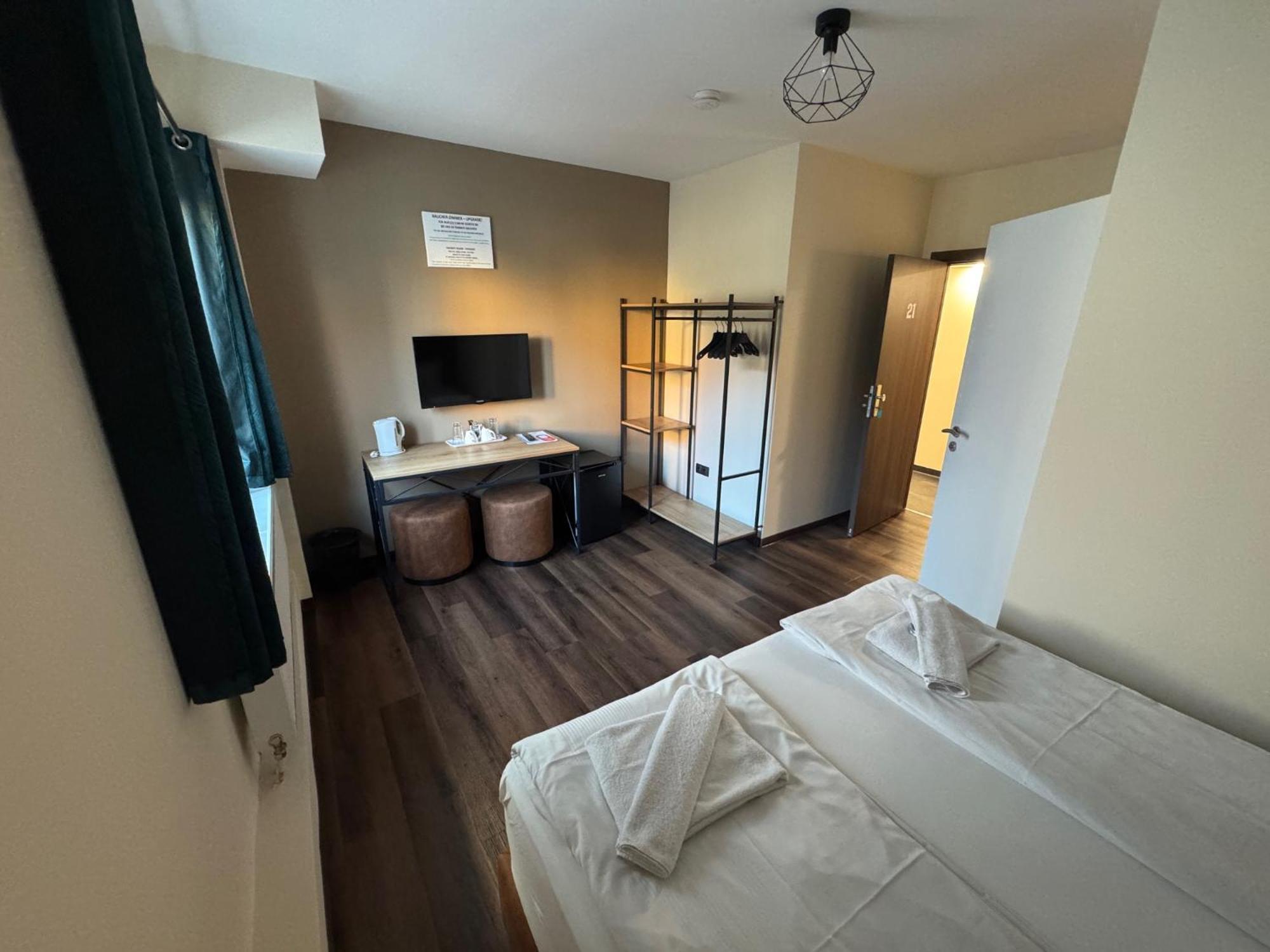Hotel Capitol Zentrum - 24H - FDH Екстериор снимка
