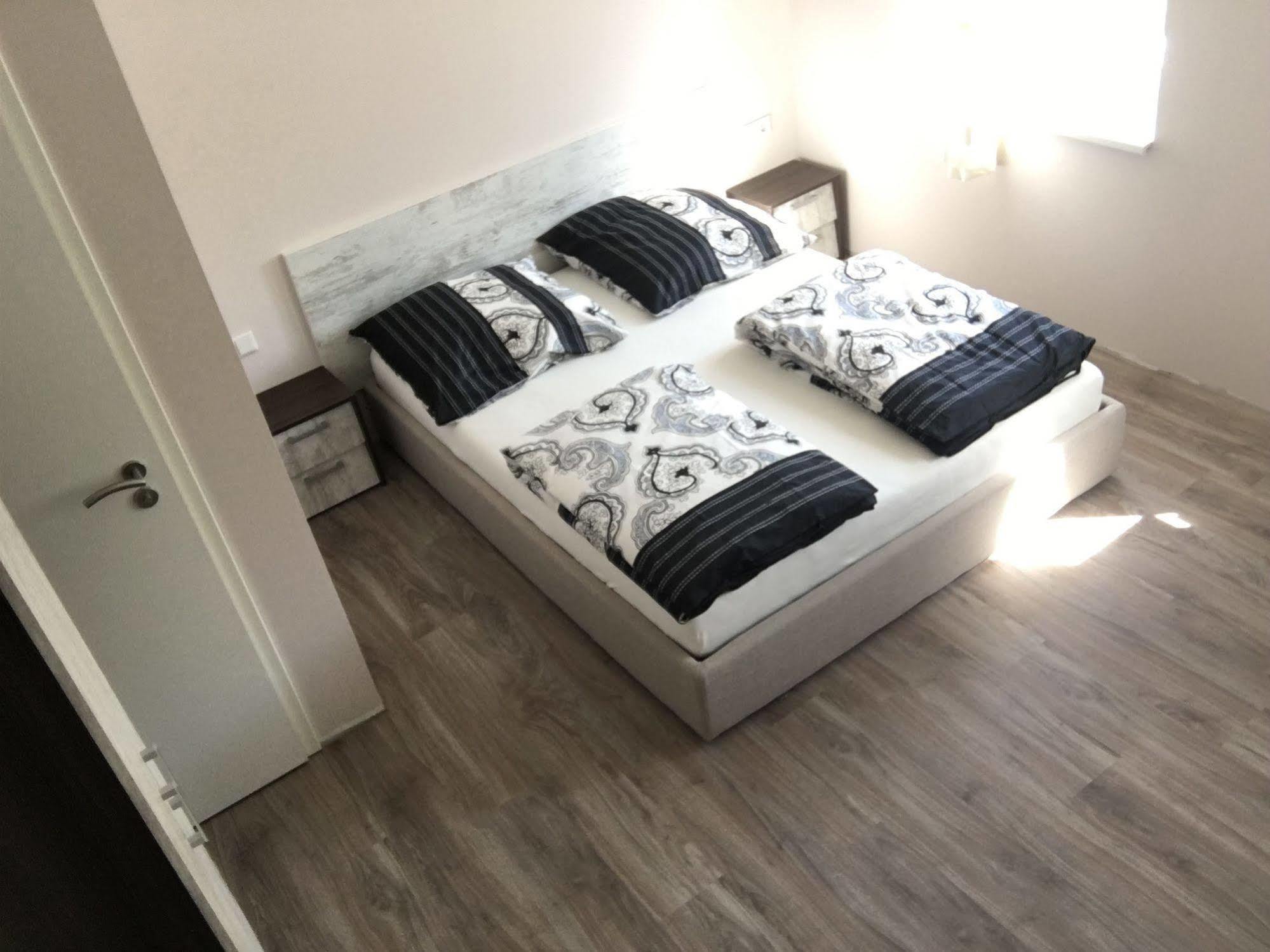 Hotel Capitol Zentrum - 24H - FDH Екстериор снимка